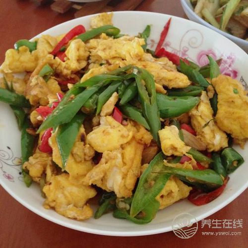 鸡蛋和3种食物一起吃能减肥 鸡蛋和3种食物一起吃能减肥