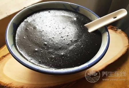 少年白发怎么办  食疗调理恢复浓密黑发