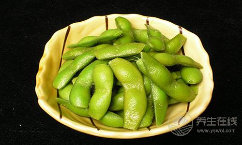 生吃六凉拌菜易中毒 鲜木耳白木耳