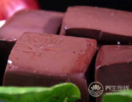 熬夜族如何排出毒素，推荐6种排毒食物