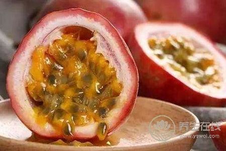 吃百香果有什么好处?百香果禁忌人群有哪些?-易网健康<a href=http://www.ewebol.com/jkys/ target=_blank class=infotextkey>养生</a>网 吃百香果有什么好处?百香果禁忌人群有哪些?
