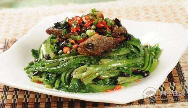 油麦菜烧豆腐做法大全以及营养价值-易网健康<a href=http://www.ewebol.com/jkys/ target=_blank class=infotextkey>养生</a>网 油麦菜烧豆腐做法大全以及营养价值