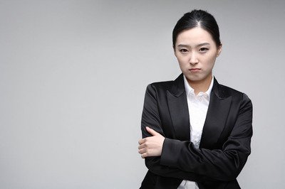 生气对身体的影响会造成哪些坏处-易网健康<a href=http://www.ewebol.com/jkys/ target=_blank class=infotextkey>养生</a>网 生气对身体的影响会造成哪些坏处