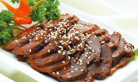 家常牛肉应该怎样炖比较容易炖烂