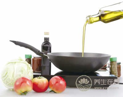 植物油炒菜致癌，什么食用油最好？